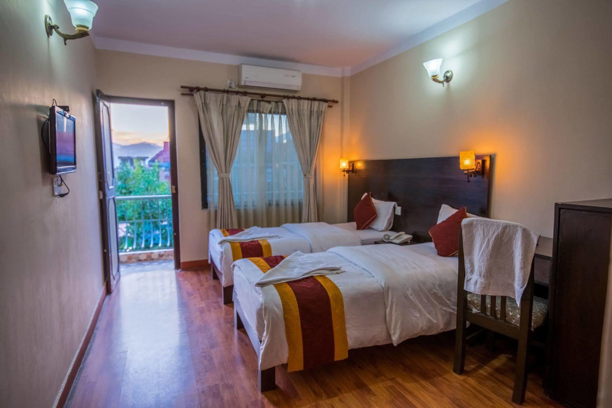 Kathmandu Sunny Hotel Exterior photo